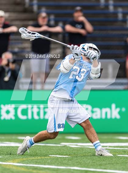 Thumbnail 2 in Winchester vs. Medfield (MIAA Division 2 State Final) photogallery.