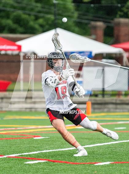 Thumbnail 3 in Winchester vs. Medfield (MIAA Division 2 State Final) photogallery.