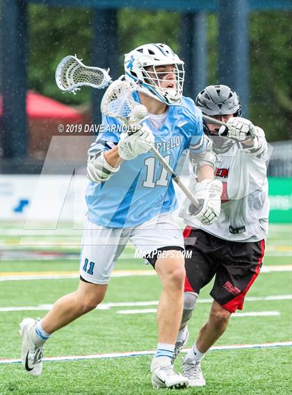 Thumbnail 3 in Winchester vs. Medfield (MIAA Division 2 State Final) photogallery.