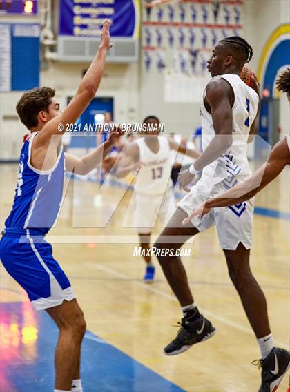Thumbnail 3 in Christian Brothers @ Del Campo photogallery.