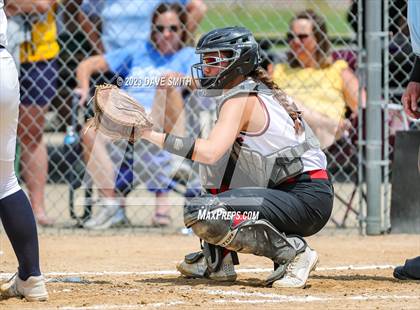 Thumbnail 2 in Cascade vs Western Dubuque (West Delaware Invitational) photogallery.