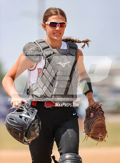 Thumbnail 1 in Cascade vs Western Dubuque (West Delaware Invitational) photogallery.