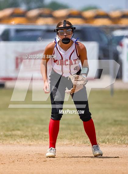 Thumbnail 1 in Cascade vs Western Dubuque (West Delaware Invitational) photogallery.