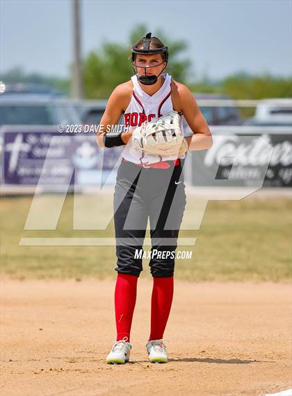 Thumbnail 1 in Cascade vs Western Dubuque (West Delaware Invitational) photogallery.