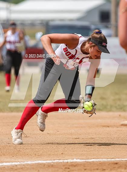Thumbnail 1 in Cascade vs Western Dubuque (West Delaware Invitational) photogallery.