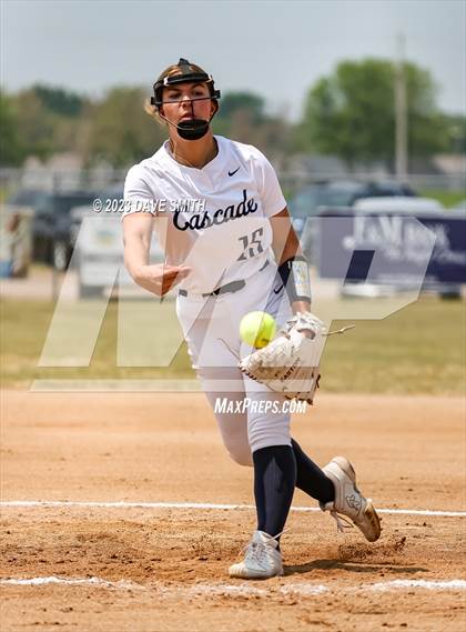 Thumbnail 2 in Cascade vs Western Dubuque (West Delaware Invitational) photogallery.