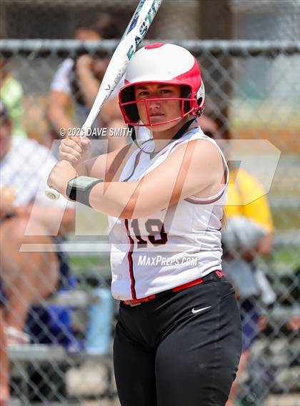 Thumbnail 2 in Cascade vs Western Dubuque (West Delaware Invitational) photogallery.