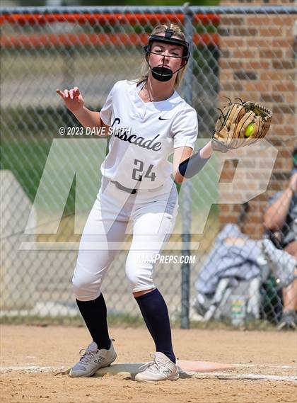 Thumbnail 2 in Cascade vs Western Dubuque (West Delaware Invitational) photogallery.