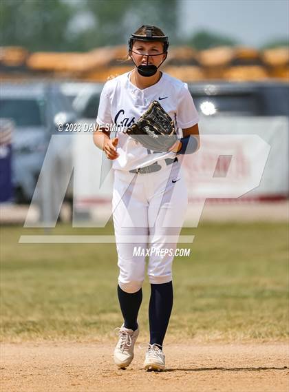 Thumbnail 3 in Cascade vs Western Dubuque (West Delaware Invitational) photogallery.