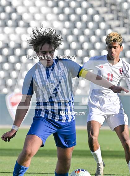 Thumbnail 2 in Cherry Creek vs Broomfield (CHSAA 5A Final) photogallery.