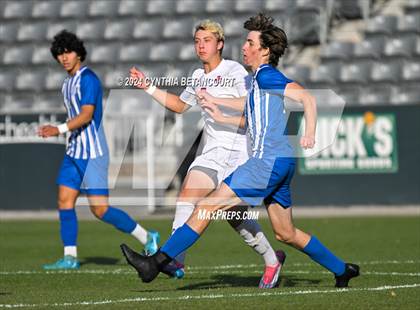 Thumbnail 2 in Cherry Creek vs Broomfield (CHSAA 5A Final) photogallery.