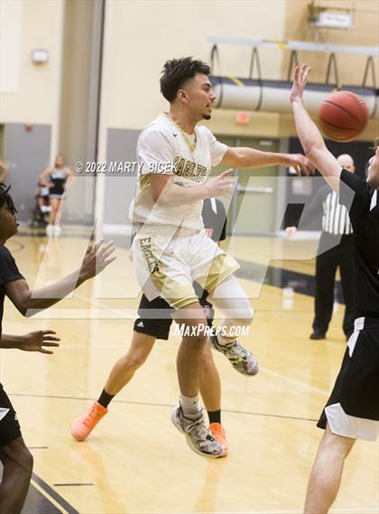 Thumbnail 2 in Modesto @ Enochs photogallery.