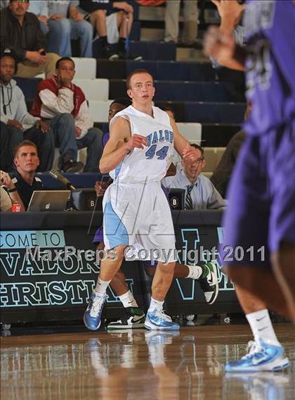 Thumbnail 2 in Denver South @ Valor Christian photogallery.