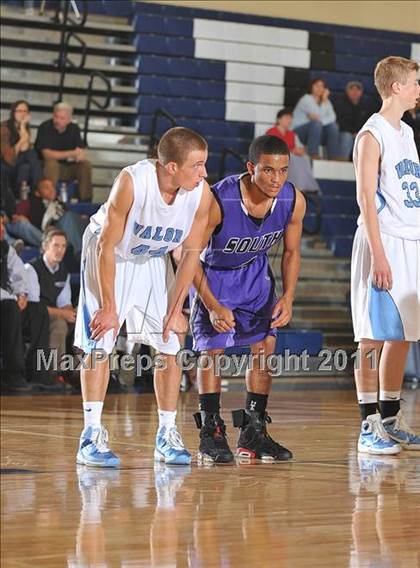 Thumbnail 3 in Denver South @ Valor Christian photogallery.