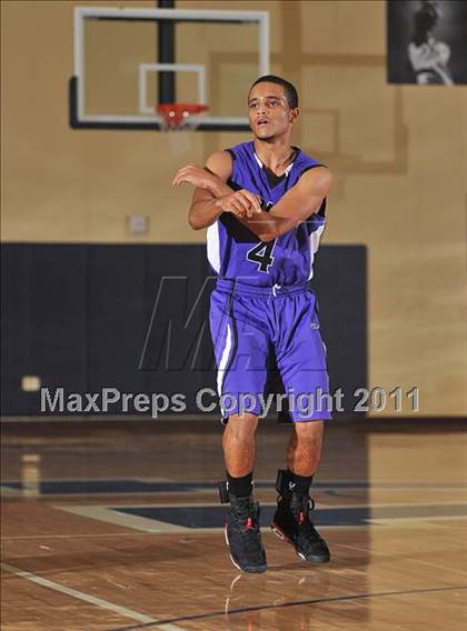 Thumbnail 2 in Denver South @ Valor Christian photogallery.