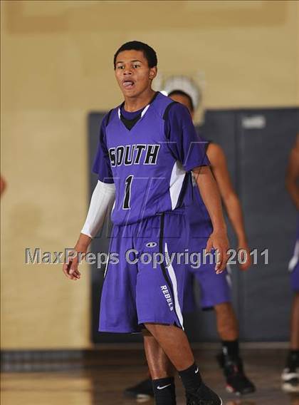 Thumbnail 3 in Denver South @ Valor Christian photogallery.