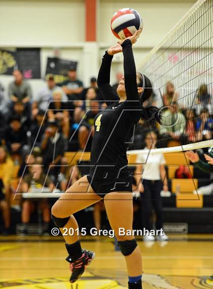 Thumbnail 1 in River Valley @ Yuba City photogallery.