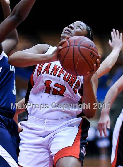 Thumbnail 2 in Hanford vs. Clovis East (CIF CS D1 Final) photogallery.