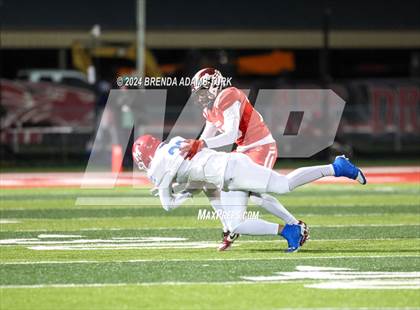 Thumbnail 2 in Martinsville @ New Palestine (IHSAA Semi-State 6 Final)  photogallery.