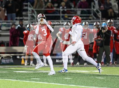 Thumbnail 1 in Martinsville @ New Palestine (IHSAA Semi-State 6 Final)  photogallery.