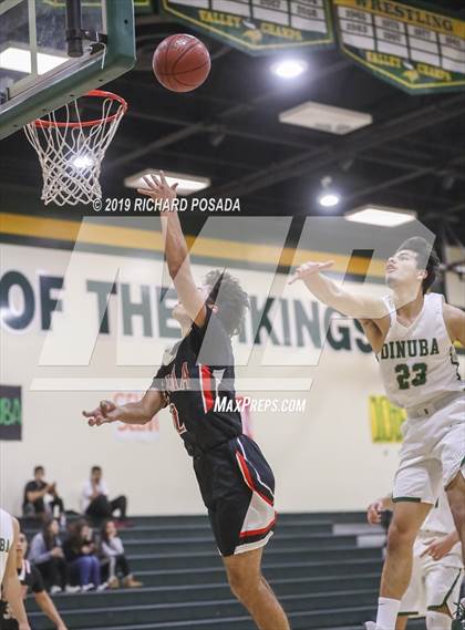 Thumbnail 2 in Dinuba vs. Selma (68th Annual Kingsburg Lions Club Tournament) photogallery.