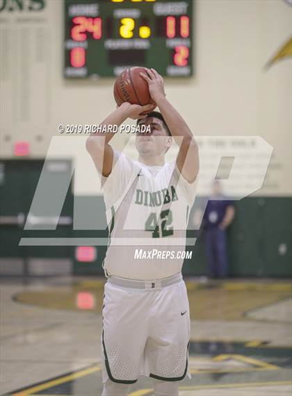 Thumbnail 1 in Dinuba vs. Selma (68th Annual Kingsburg Lions Club Tournament) photogallery.