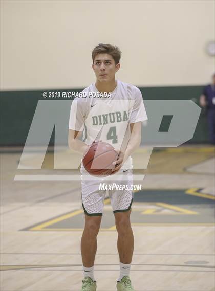 Thumbnail 2 in Dinuba vs. Selma (68th Annual Kingsburg Lions Club Tournament) photogallery.