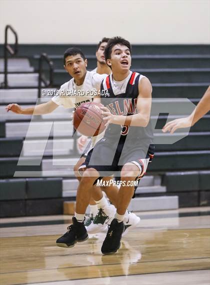 Thumbnail 1 in Dinuba vs. Selma (68th Annual Kingsburg Lions Club Tournament) photogallery.