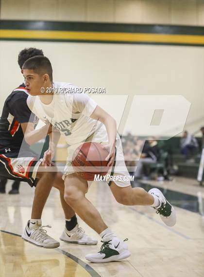 Thumbnail 1 in Dinuba vs. Selma (68th Annual Kingsburg Lions Club Tournament) photogallery.