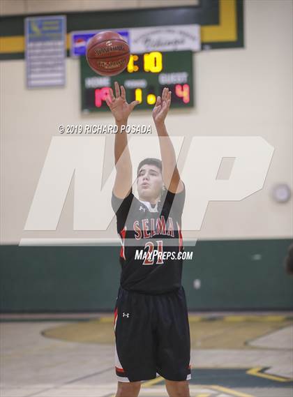 Thumbnail 2 in Dinuba vs. Selma (68th Annual Kingsburg Lions Club Tournament) photogallery.