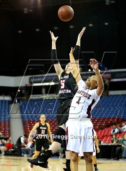 Thumbnail 2 in Eastside College Prep vs Village Christian (CIF State D5 Final) photogallery.
