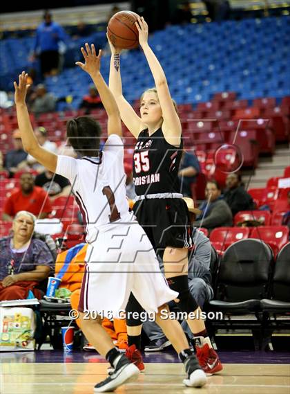 Thumbnail 1 in Eastside College Prep vs Village Christian (CIF State D5 Final) photogallery.