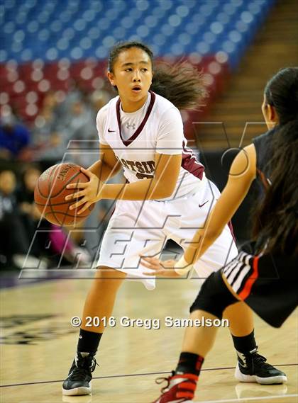 Thumbnail 3 in Eastside College Prep vs Village Christian (CIF State D5 Final) photogallery.