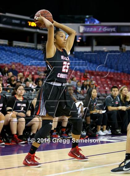 Thumbnail 1 in Eastside College Prep vs Village Christian (CIF State D5 Final) photogallery.