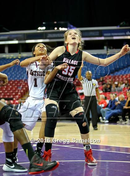 Thumbnail 1 in Eastside College Prep vs Village Christian (CIF State D5 Final) photogallery.