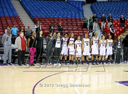 Thumbnail 2 in Eastside College Prep vs Village Christian (CIF State D5 Final) photogallery.