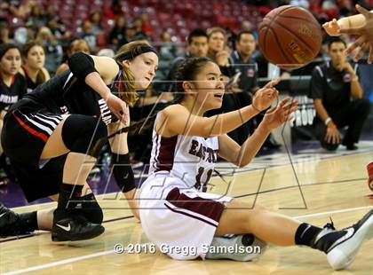 Thumbnail 3 in Eastside College Prep vs Village Christian (CIF State D5 Final) photogallery.