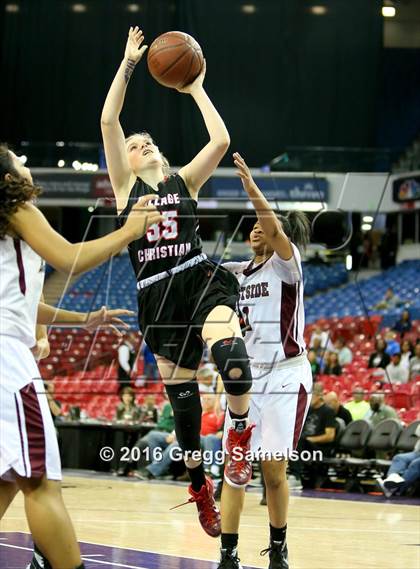 Thumbnail 3 in Eastside College Prep vs Village Christian (CIF State D5 Final) photogallery.