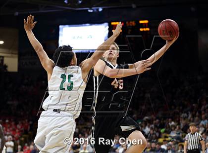 Thumbnail 3 in Eaglecrest vs. Overland (CHSAA 5A Final) photogallery.