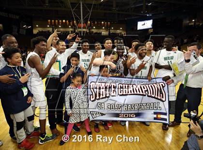 Thumbnail 3 in Eaglecrest vs. Overland (CHSAA 5A Final) photogallery.