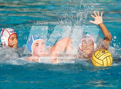 Thumbnail 1 in Santa Ana @ Cate photogallery.