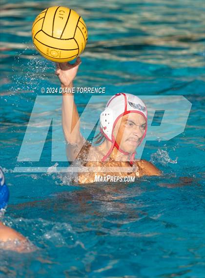 Thumbnail 3 in Santa Ana @ Cate photogallery.