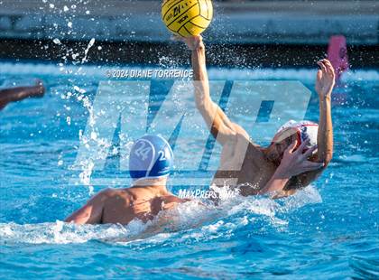Thumbnail 1 in Santa Ana @ Cate photogallery.