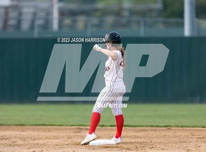 Thumbnail 3 in Tolar vs. Muenster photogallery.