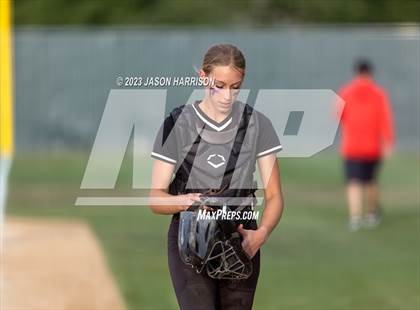 Thumbnail 1 in Tolar vs. Muenster photogallery.