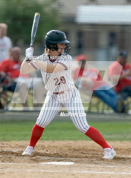 Thumbnail 3 in Tolar vs. Muenster photogallery.