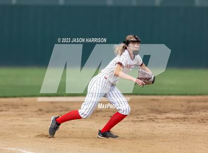 Thumbnail 1 in Tolar vs. Muenster photogallery.