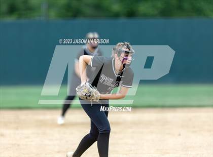 Thumbnail 3 in Tolar vs. Muenster photogallery.