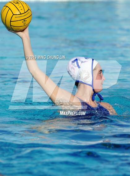 Thumbnail 2 in Santa Margarita vs. Carlsbad (Bill Barnett Holiday Cup) photogallery.