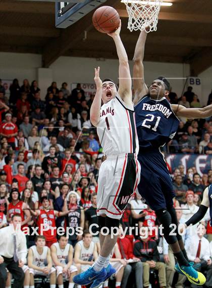 Thumbnail 2 in Freedom vs. Monte Vista (CIF NCS D1 Final) photogallery.